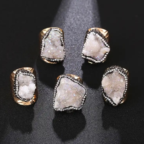 White Druzy Agate Adjustable Ring - Picture 3 of 8
